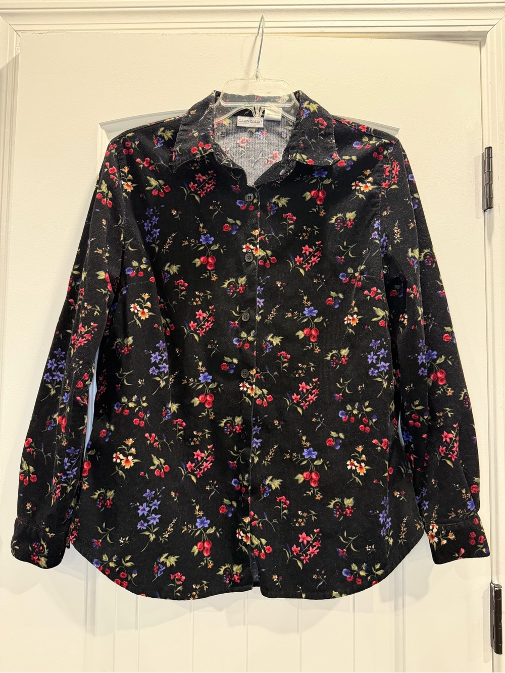 Cabin Creek Floral Corduroy Long Sleeve Button Up Shirt Size Medium